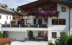 Ferienwohnung Kroessbacher
